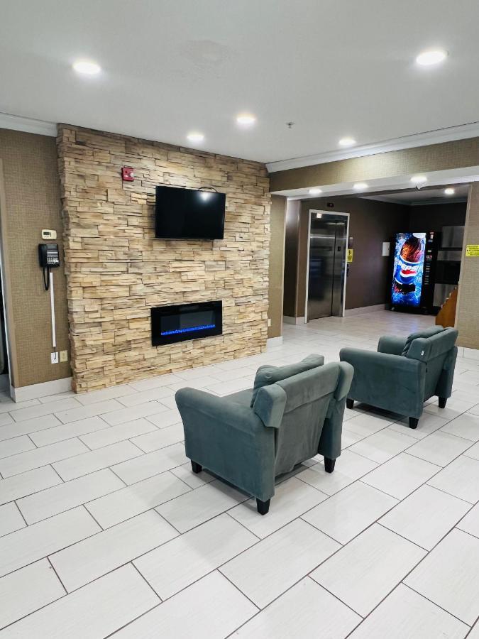 Super 8 By Wyndham South Bend Motel Eksteriør bilde